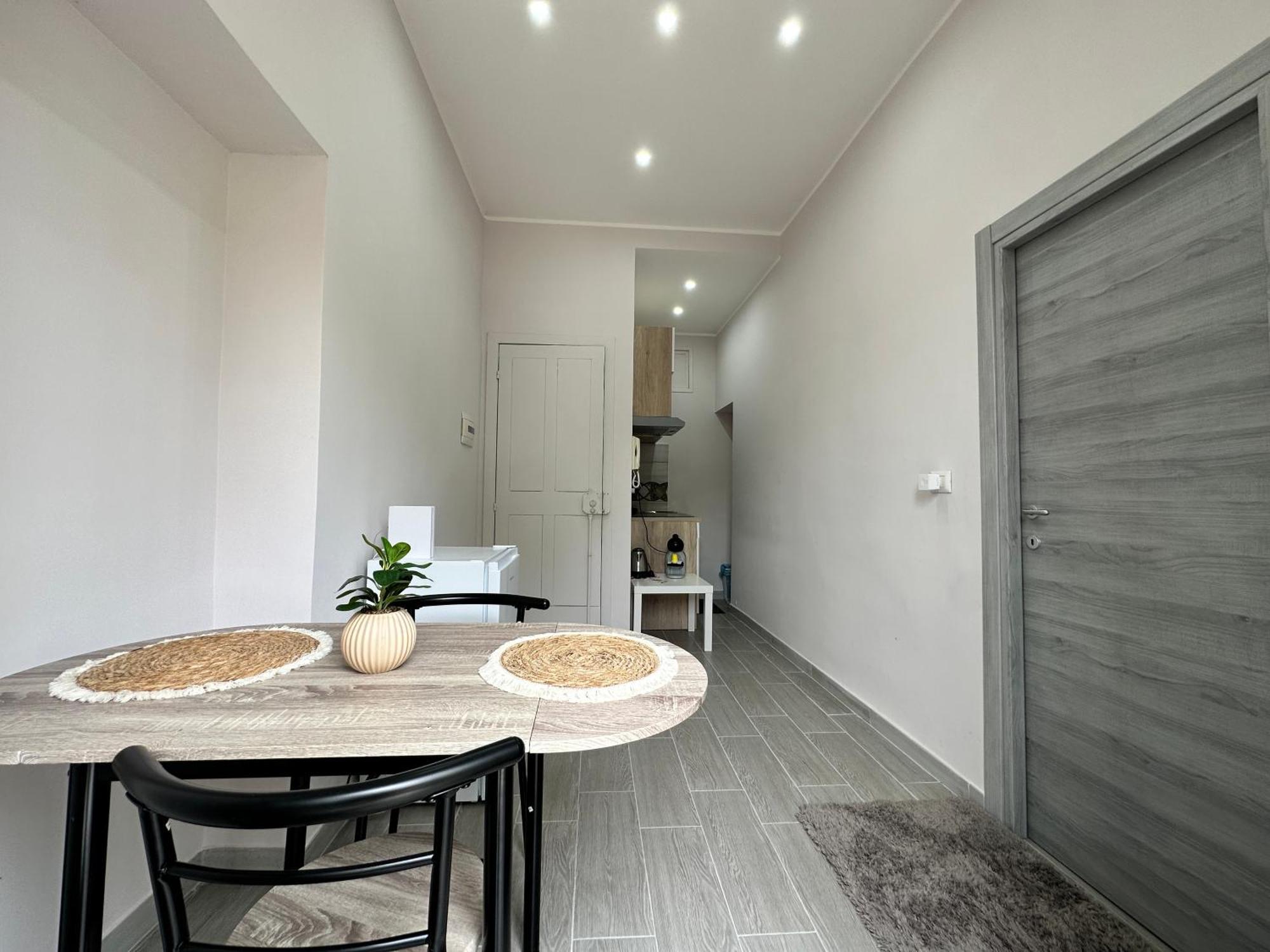 Di Vaio S Apartament Apartment Naples Exterior photo